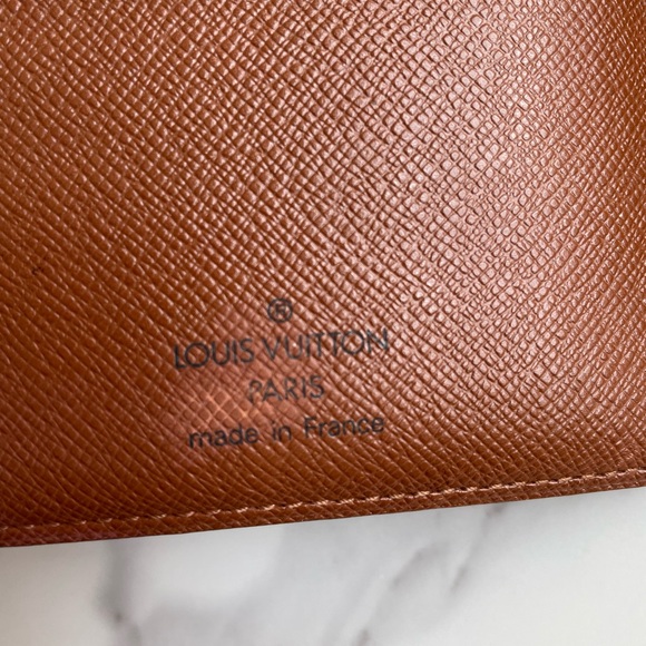Louis Vuitton Brown Monogram Medium MM Ring Agenda - Picture 8 of 12